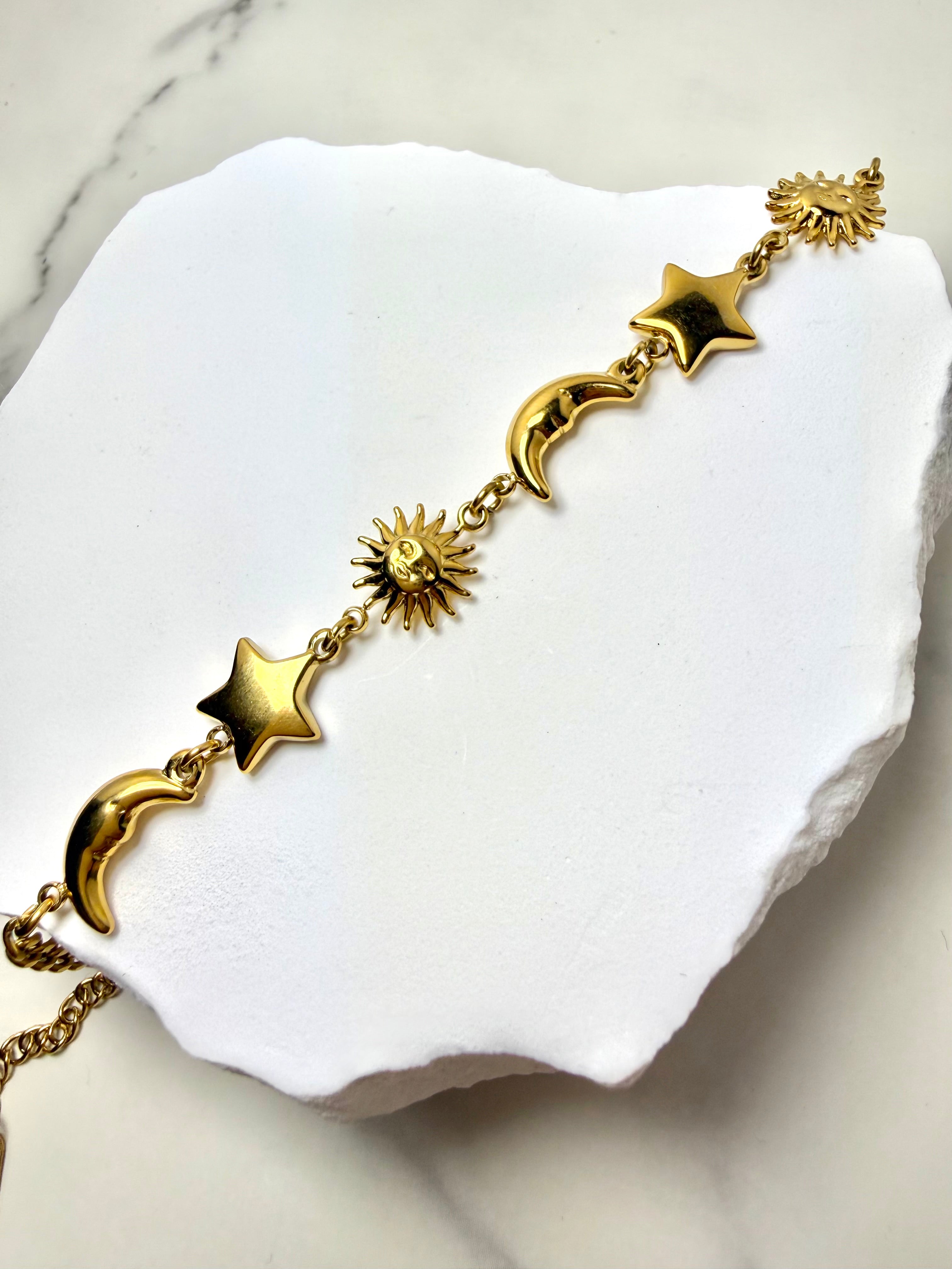 My sun, my moon, and all my stars Bracelet