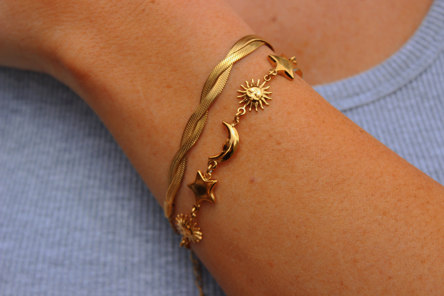 My sun, my moon, and all my stars Bracelet