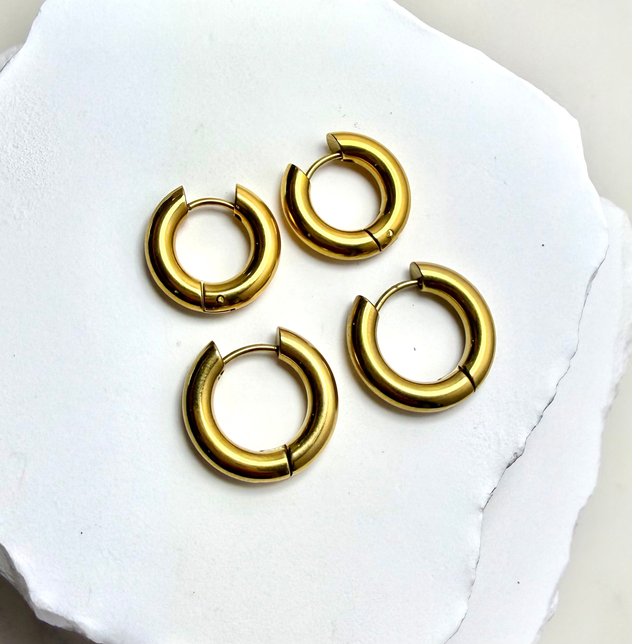 Golden Hug Hoops