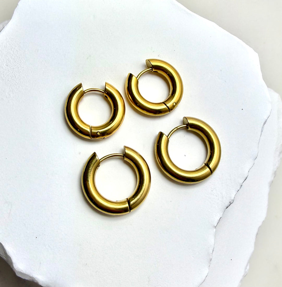 Golden Hug Hoops
