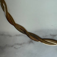 Twist and Turn Necklace