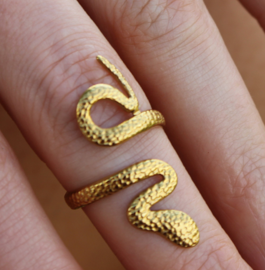 Slither-Ring