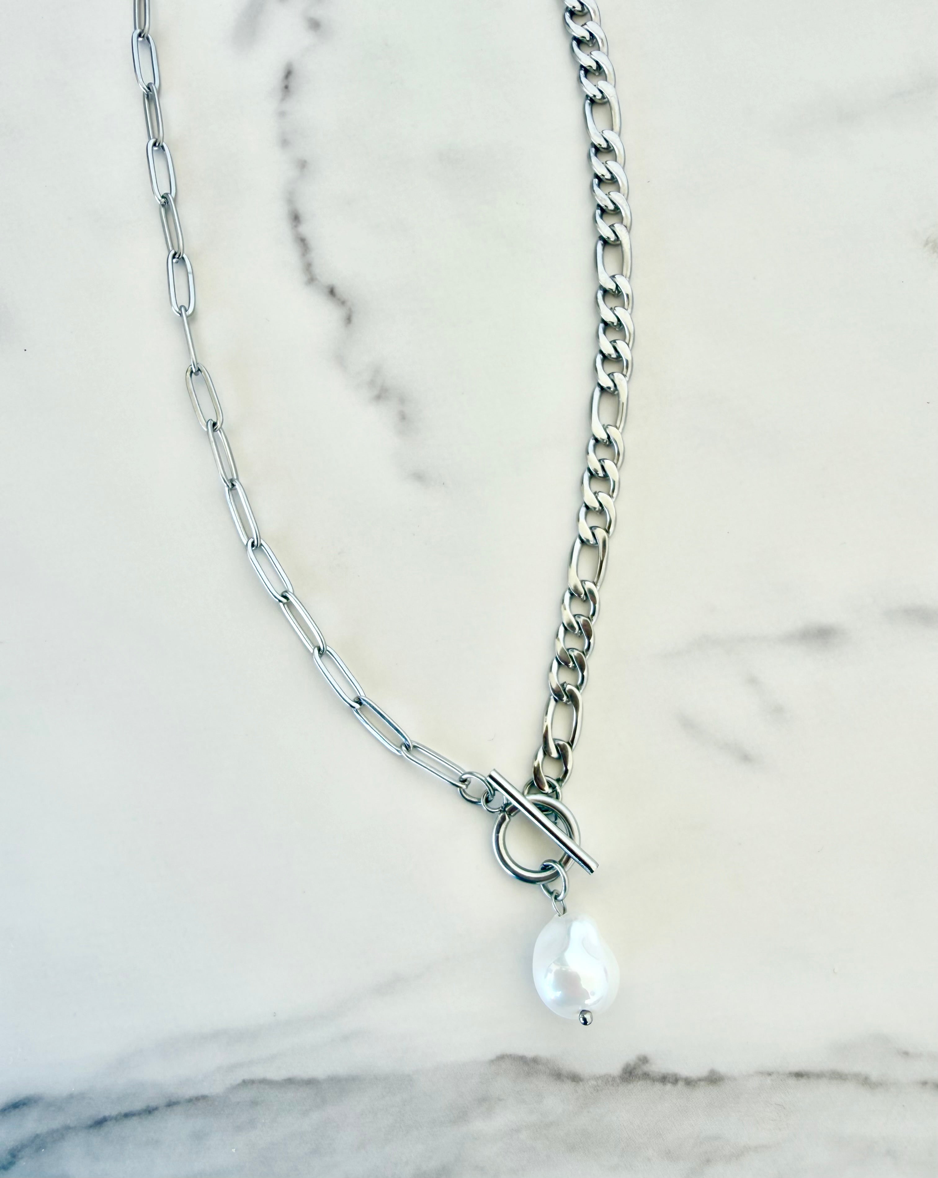 Roped Myself a Pearl Necklace- Silver