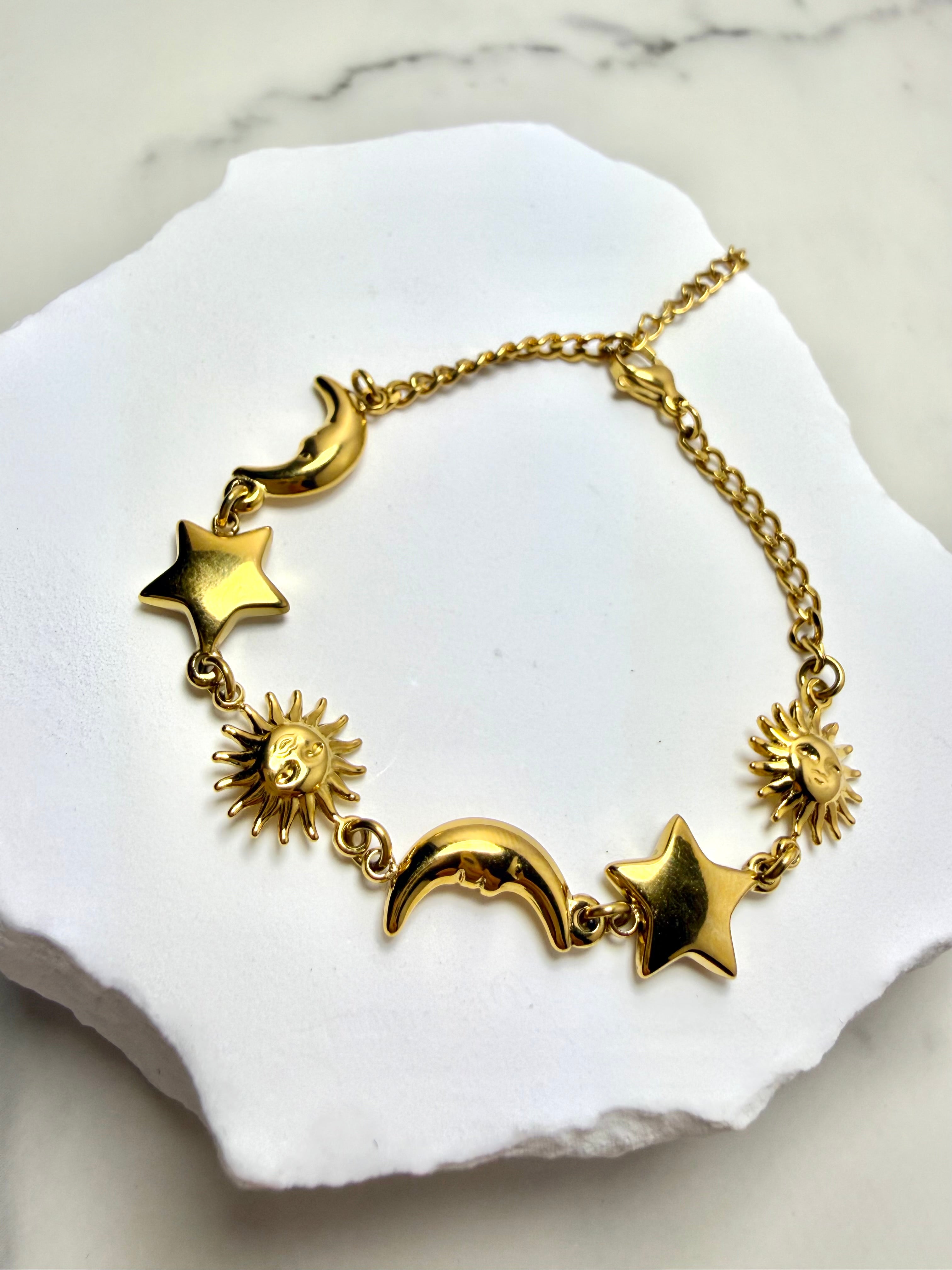 My sun, my moon, and all my stars Bracelet