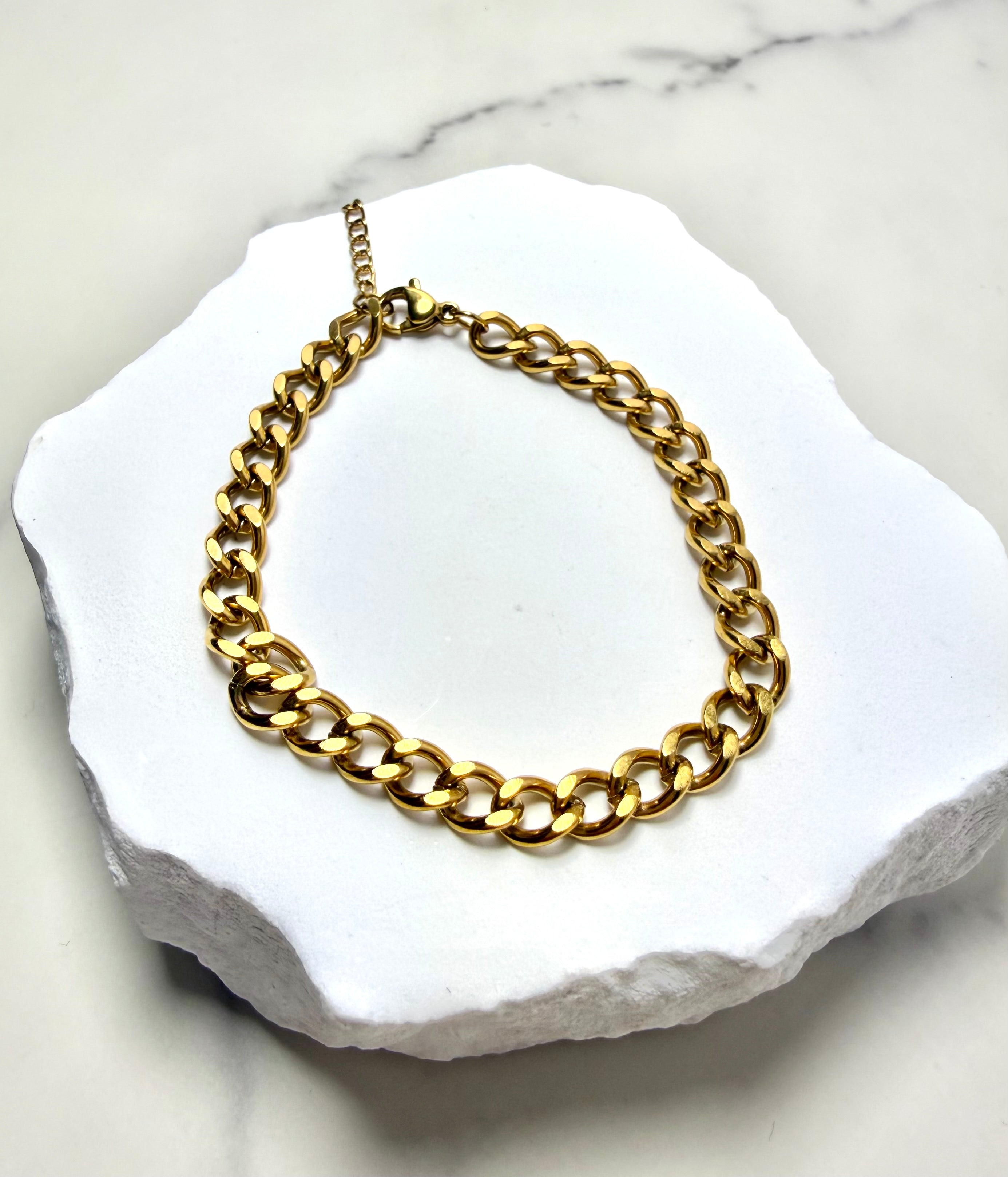 Bare Minimum Bracelet