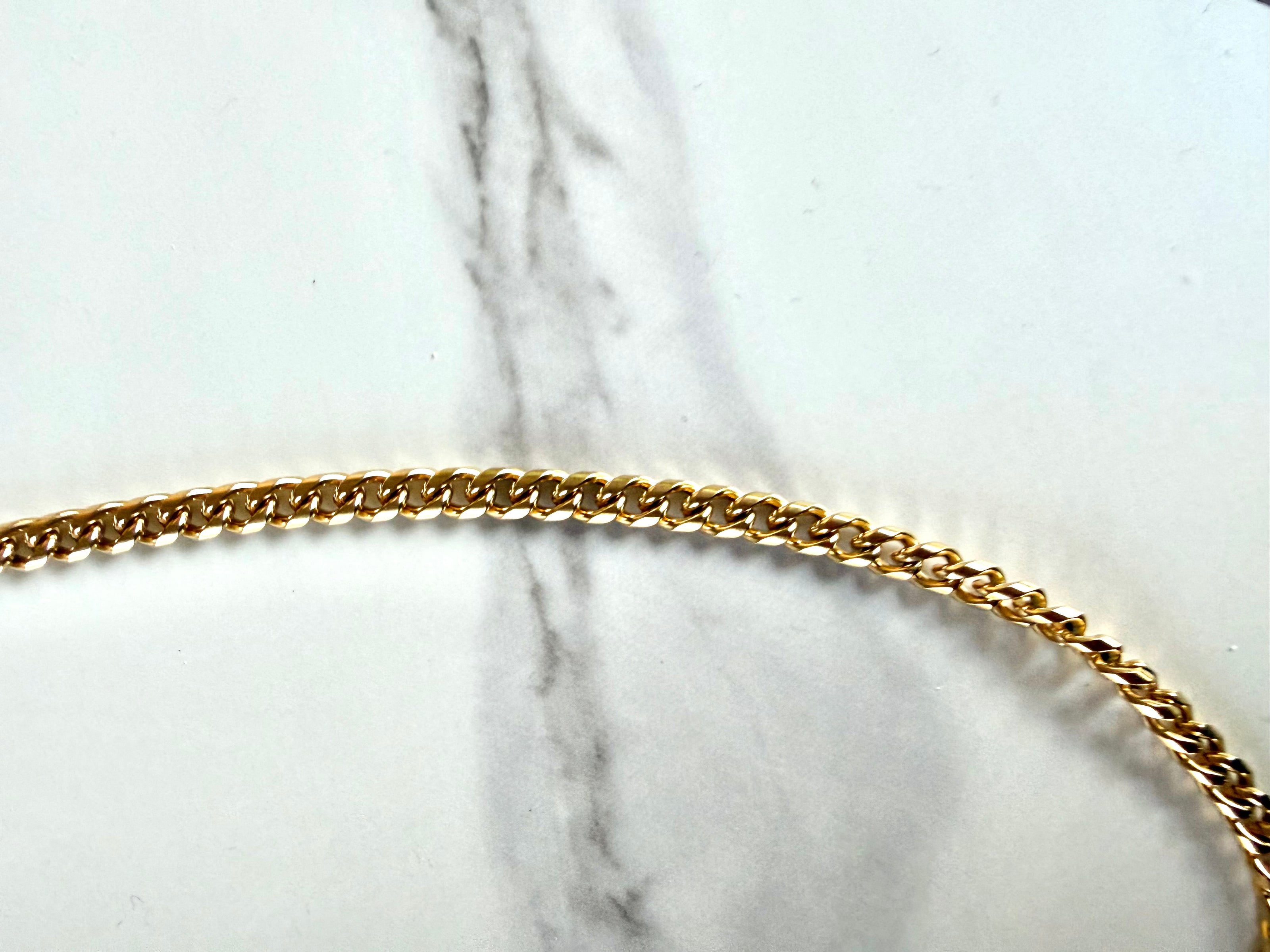 Bare Minimum Necklace